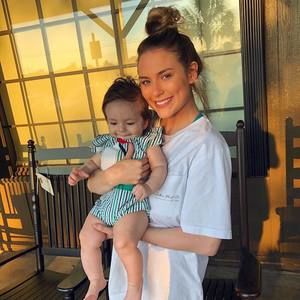 Meet your Posher, Emilee